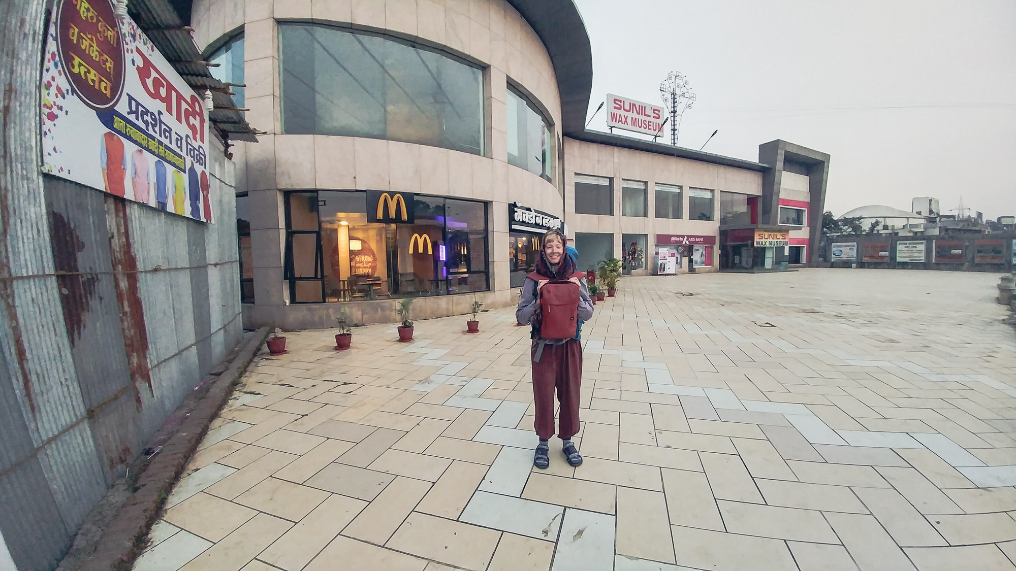 20171201 ugne prie mcdonalds
